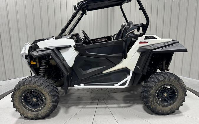 2016 Polaris RZR S 900