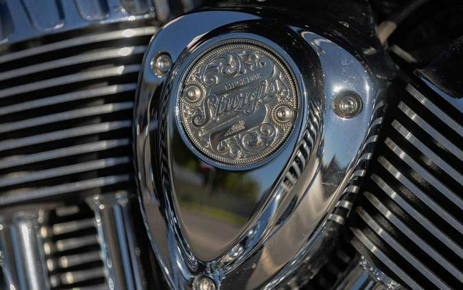 2022 Indian Motorcycle® Springfield® Black Metallic/Dirt Track Tan