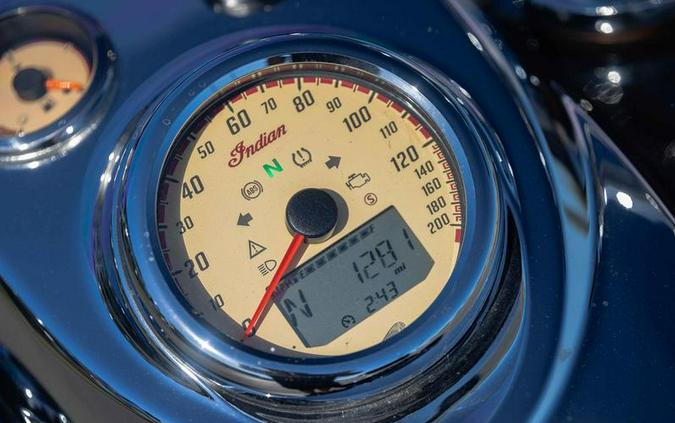 2022 Indian Motorcycle® Springfield® Black Metallic/Dirt Track Tan