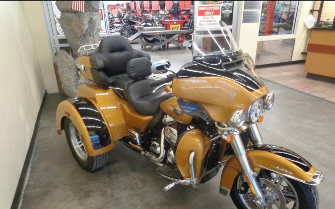 2023 Harley-Davidson Tri Glide® Ultra