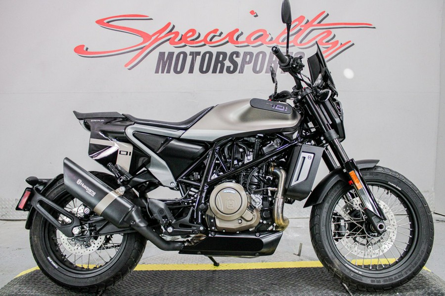 2020 Husqvarna Svartpilen 701