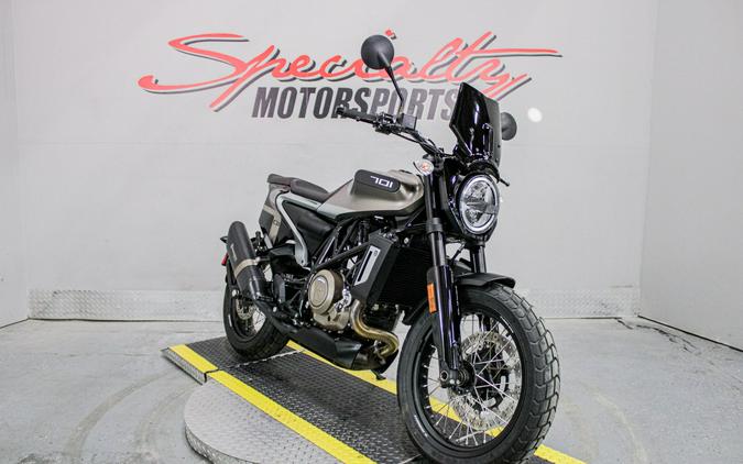 2020 Husqvarna Svartpilen 701