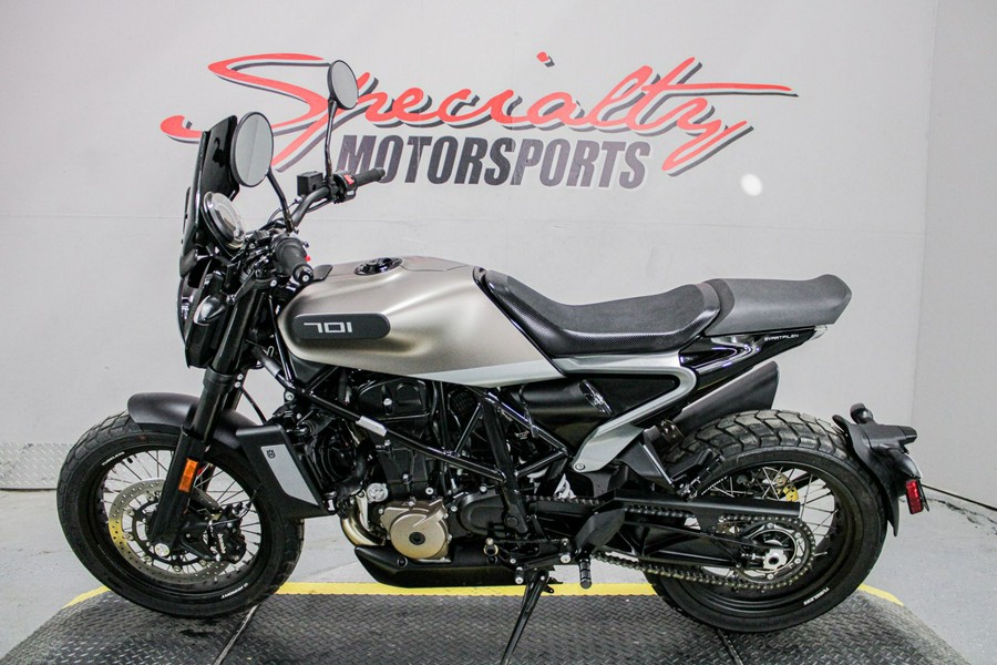 2020 Husqvarna Svartpilen 701