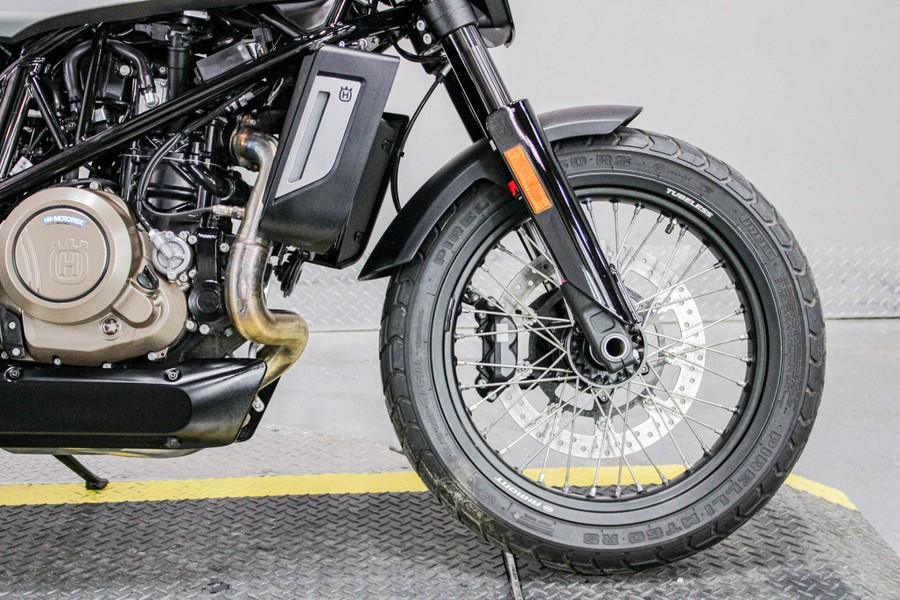 2020 Husqvarna Svartpilen 701