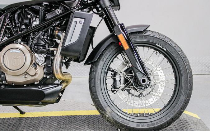 2020 Husqvarna Svartpilen 701