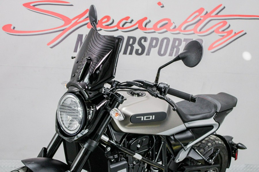 2020 Husqvarna Svartpilen 701