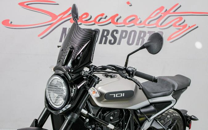 2020 Husqvarna Svartpilen 701