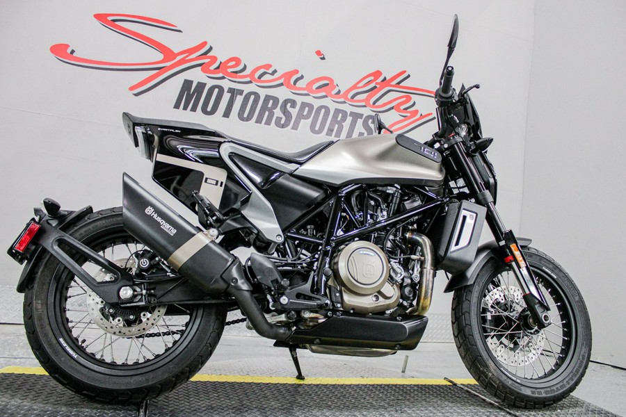 2020 Husqvarna Svartpilen 701