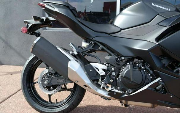 2026 Kawasaki Ninja® 500