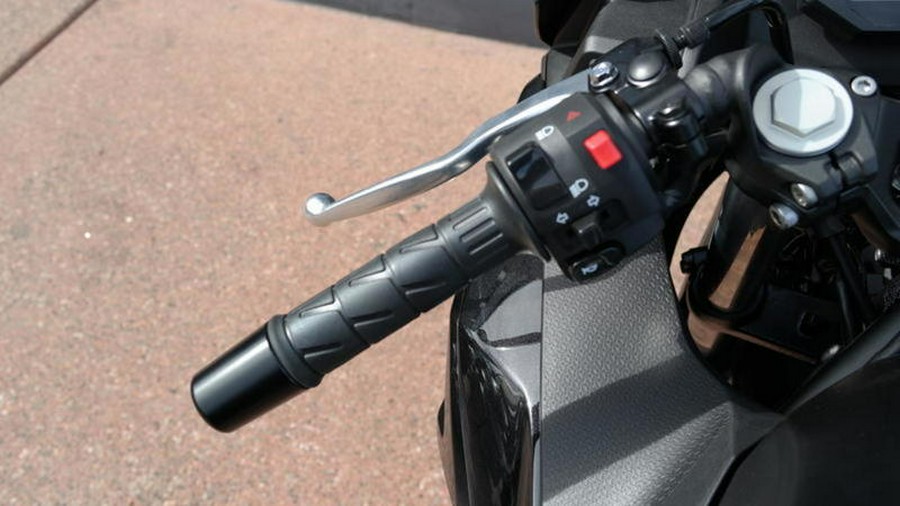 2026 Kawasaki Ninja® 500