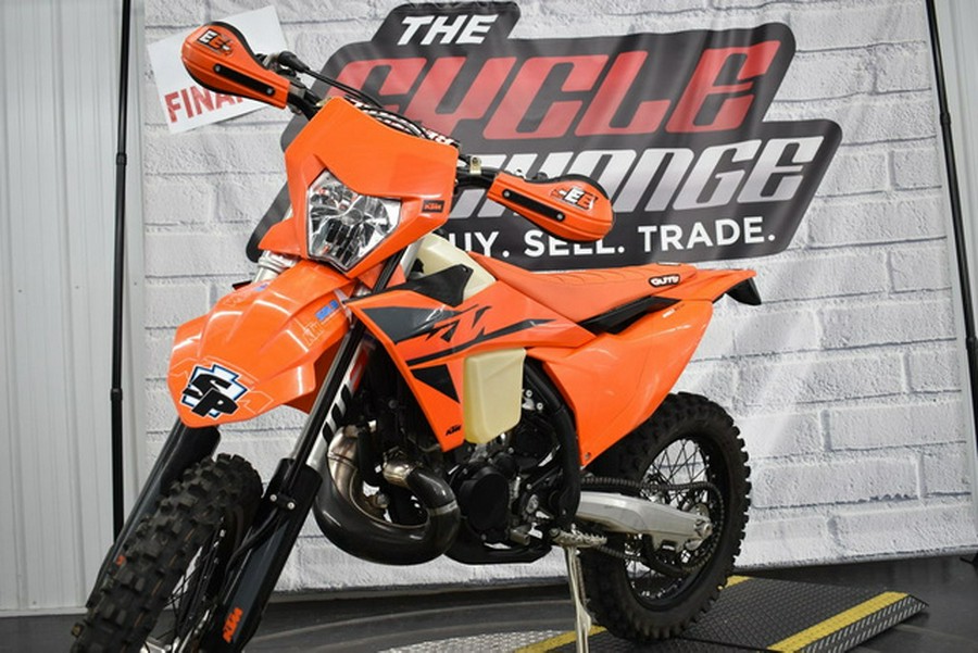 2025 KTM XC 250 W