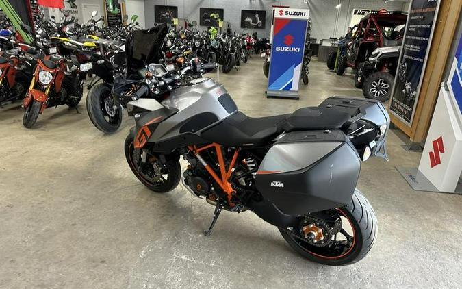 2017 KTM 1290 Super Duke GT