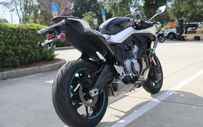 2026 CFMOTO 675SS