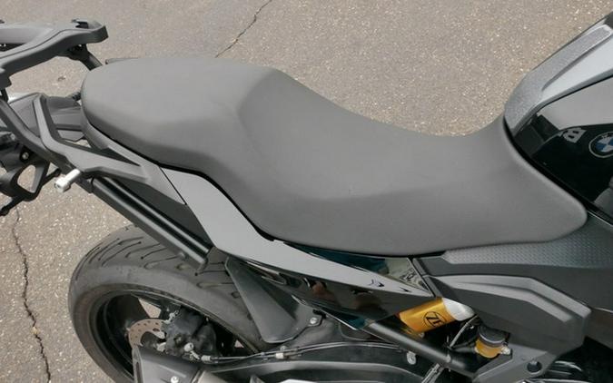 2023 BMW F 900 XR Triple Black 900 R Sport