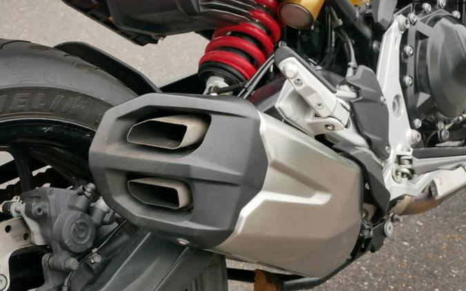 2023 BMW F 900 XR Triple Black 900 R Sport