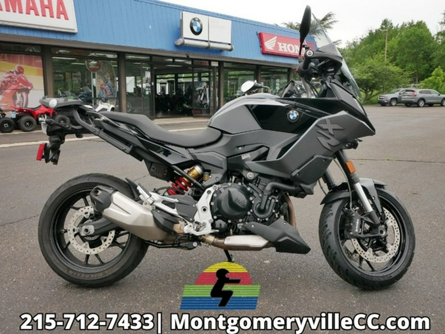 2023 BMW F 900 XR Triple Black 900 R Sport