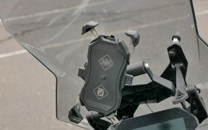2023 BMW F 900 XR Triple Black 900 R Sport