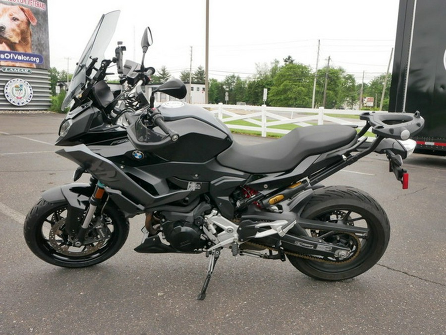 2023 BMW F 900 XR Triple Black 900 R Sport