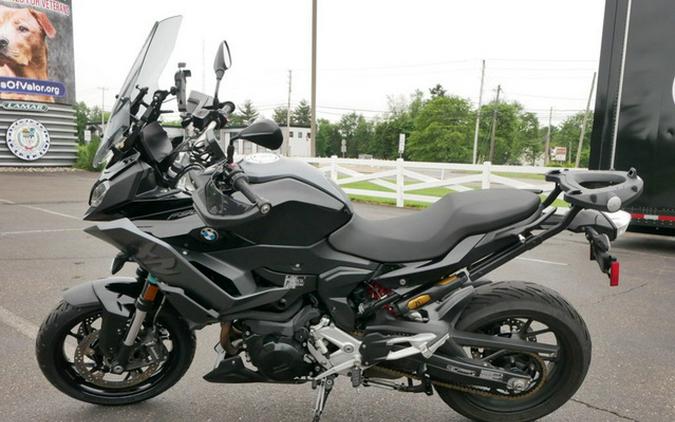 2023 BMW F 900 XR Triple Black 900 R Sport