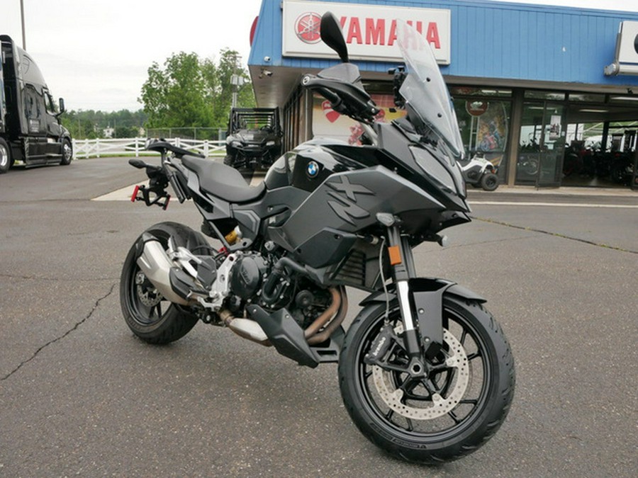 2023 BMW F 900 XR Triple Black 900 R Sport