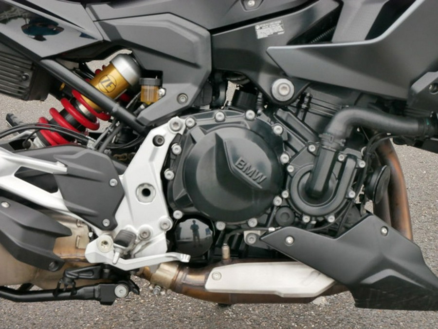 2023 BMW F 900 XR Triple Black 900 R Sport