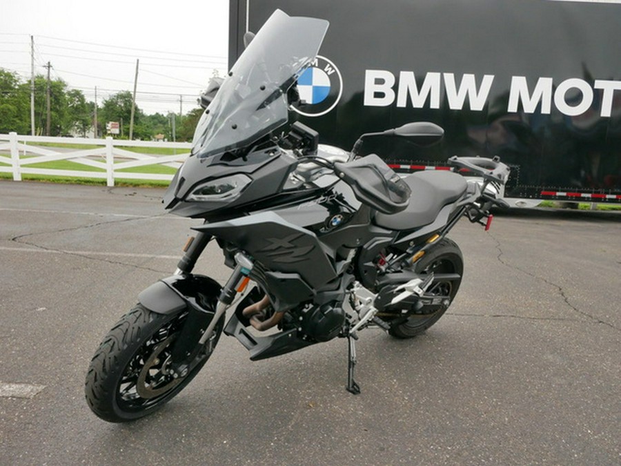 2023 BMW F 900 XR Triple Black 900 R Sport