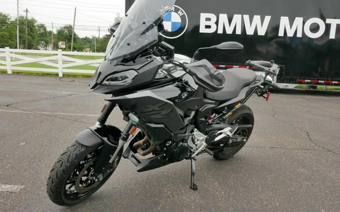 2023 BMW F 900 XR Triple Black 900 R Sport