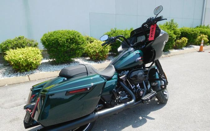 FLTRX 2024 Road Glide®