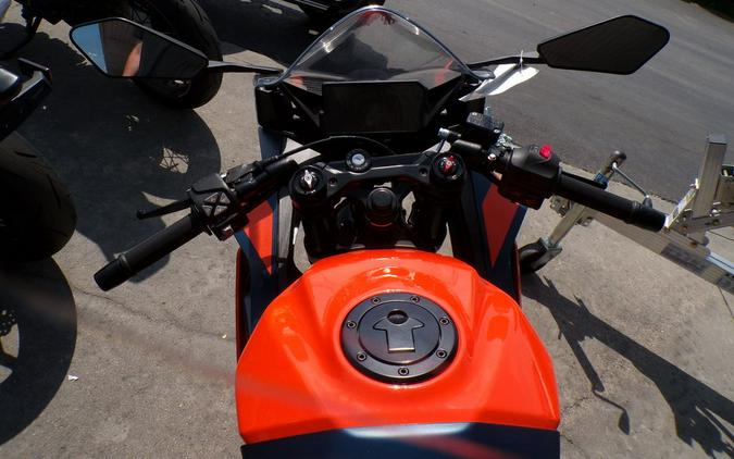 2023 KTM RC 390