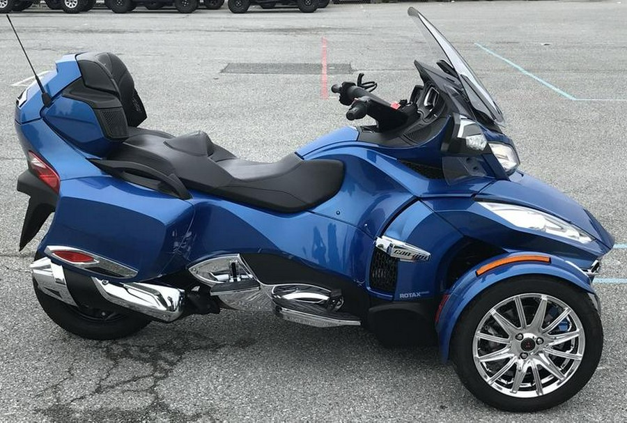 2018 Can-Am® SPYDER RT LTD 1330 ACE SE6