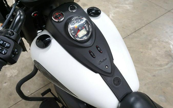 2019 Indian Springfield Dark Horse White Smoke