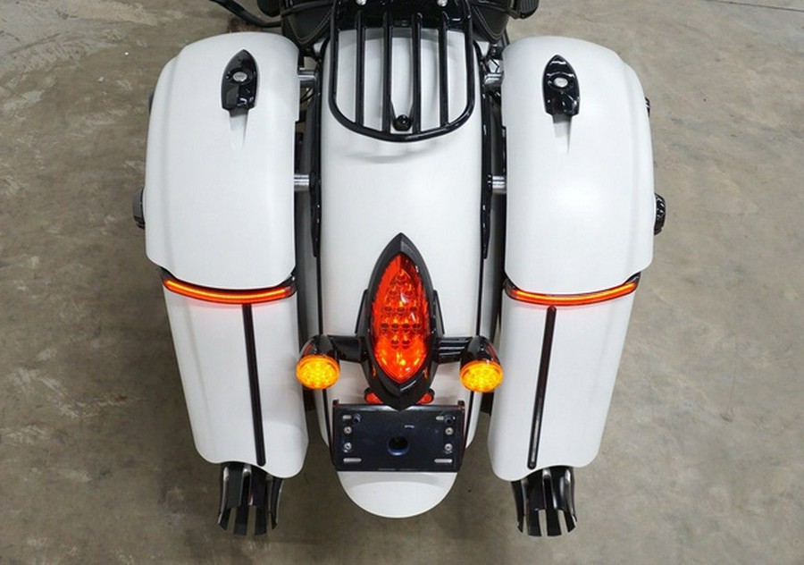 2019 Indian Springfield Dark Horse White Smoke