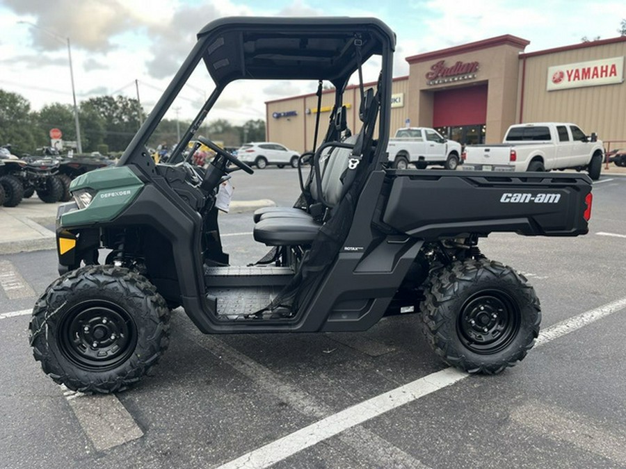 2026 Can-Am Defender HD7