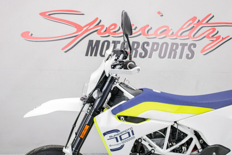 2019 Husqvarna 701 Supermoto