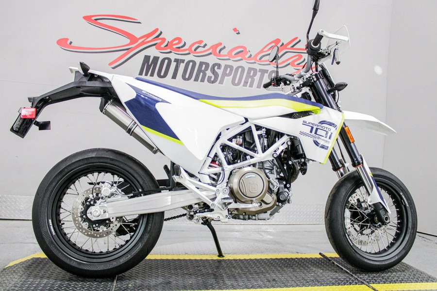 2019 Husqvarna 701 Supermoto