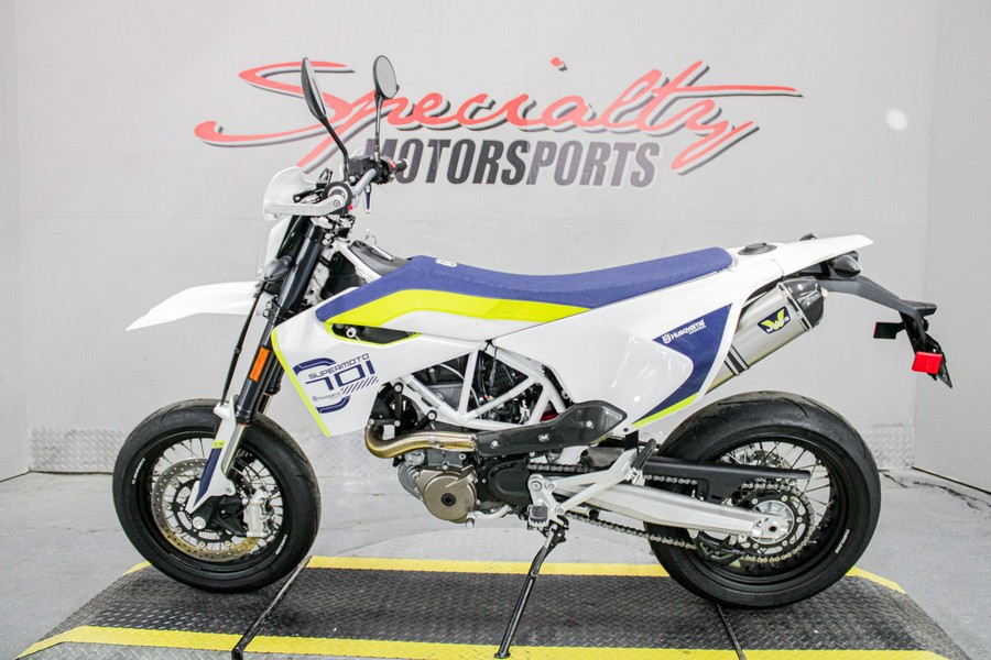 2019 Husqvarna 701 Supermoto