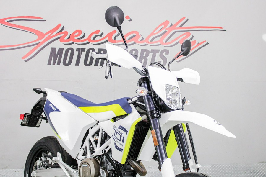 2019 Husqvarna 701 Supermoto