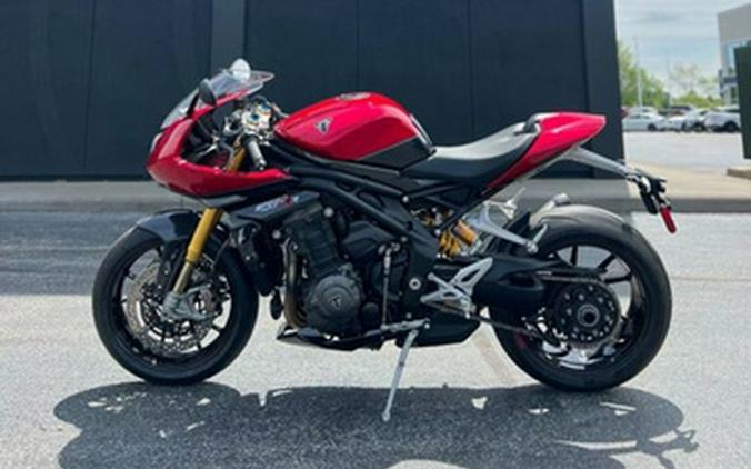 2022 Triumph Speed Triple RR Red