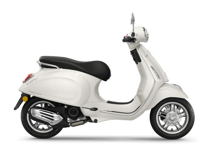 2025 Vespa Primavera 50