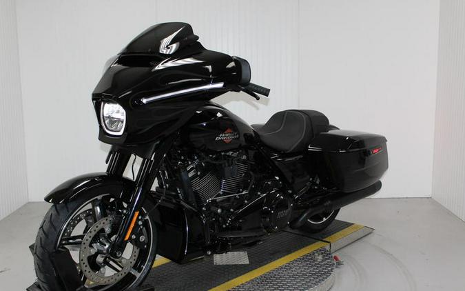 2025 Harley-Davidson® FLHX - Street Glide®