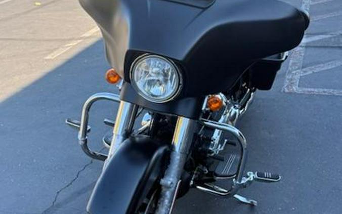 2017 Harley-Davidson® FLHXS - Street Glide® Special