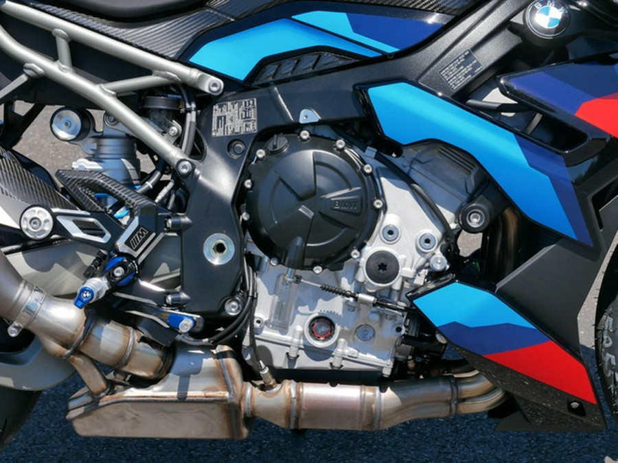 2026 BMW M 1000 R Blackstorm Metallic/M Motorsport 1000 R W MOTORSPORT M COMPETITION PACKAGE