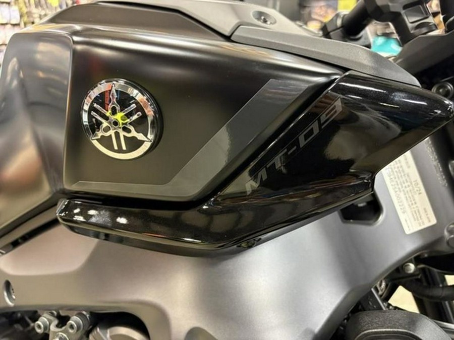 2025 Yamaha MT 09