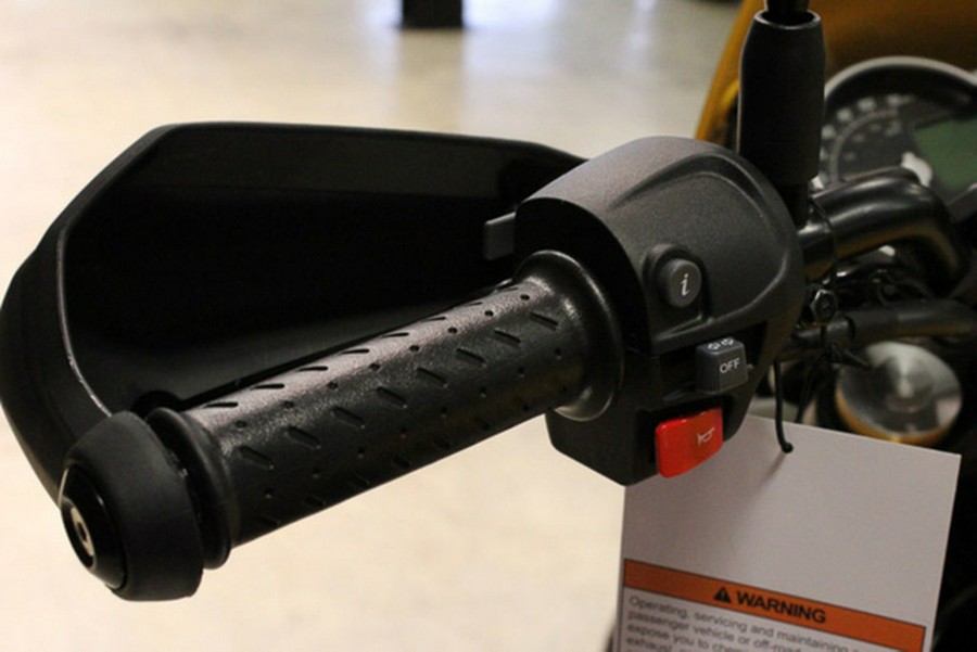 2026 Triumph Scrambler 400 XC