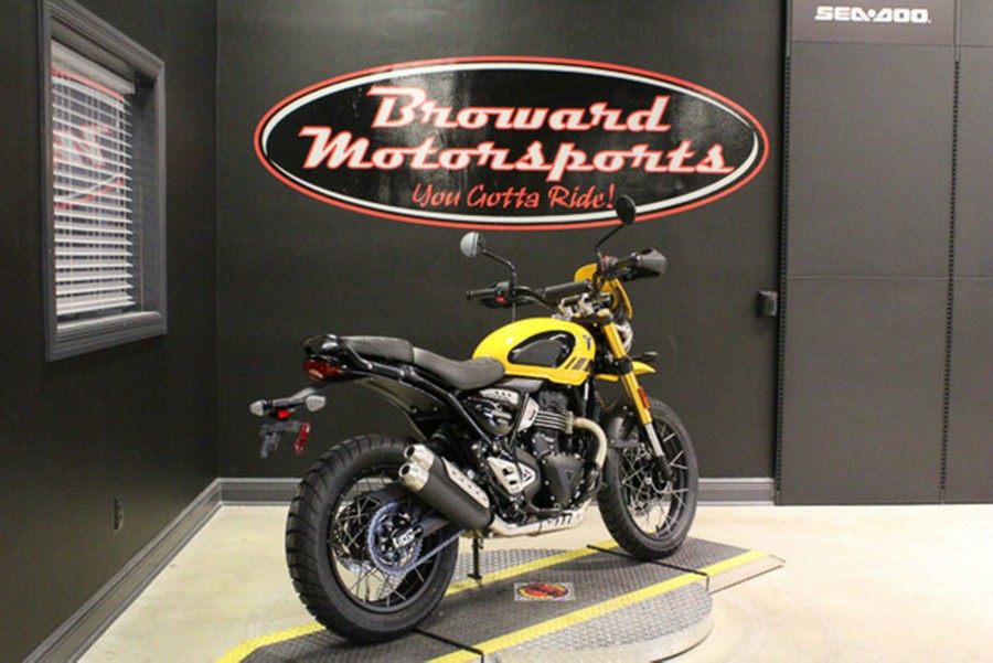 2026 Triumph Scrambler 400 XC