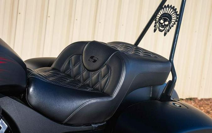 2023 Indian Motorcycle® Challenger® Dark Horse® Black Smoke