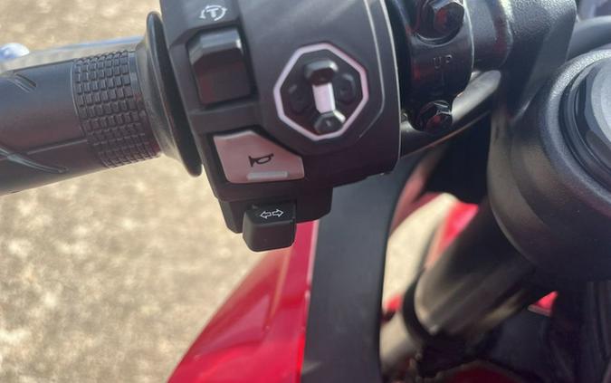 2026 Honda CBR650R E-Clutch