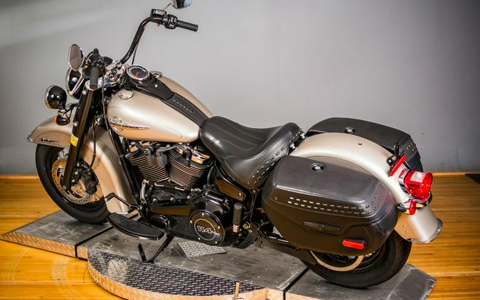 2018 Harley-Davidson Heritage Classic 114