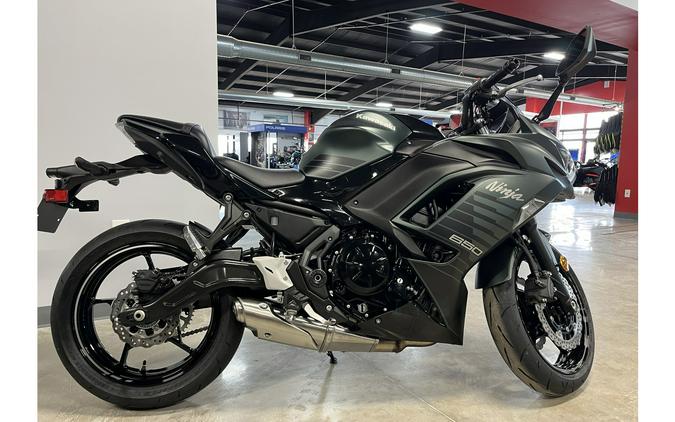 2025 Kawasaki Ninja® 650 ABS