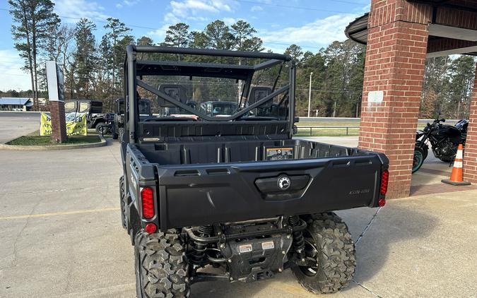 2026 Can-Am Defender HD9